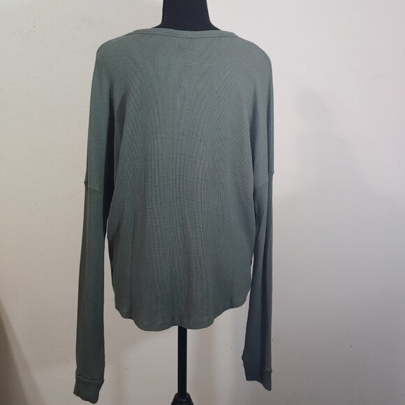 Bobi Los Angeles Split Neck Boxy Tee - Picture 3 of 6